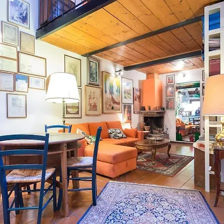 Pretty Loft Viterbo Medieval Town 아파트